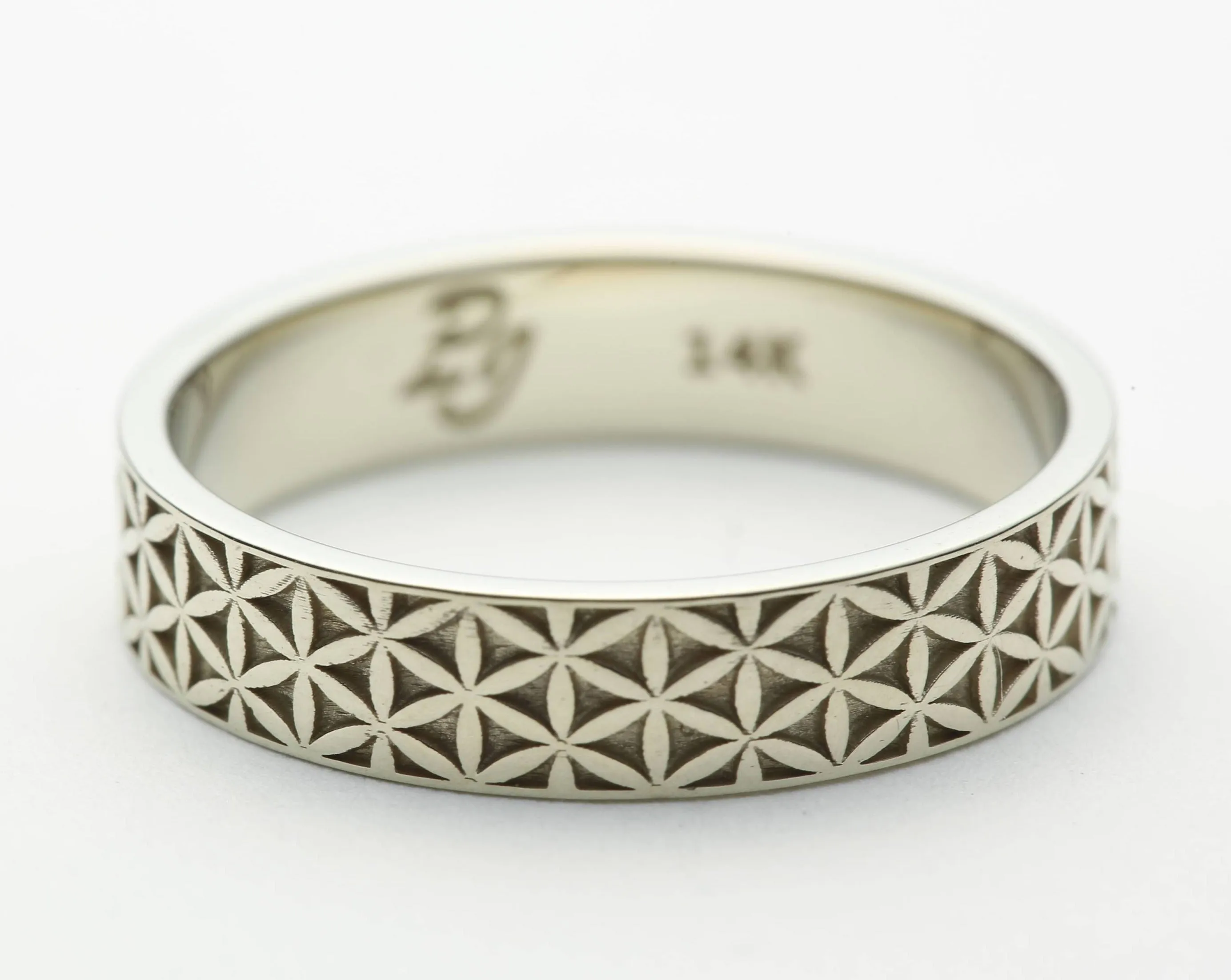 Flower of Life Wedding Ring in 14k White Gold - Size 5.75