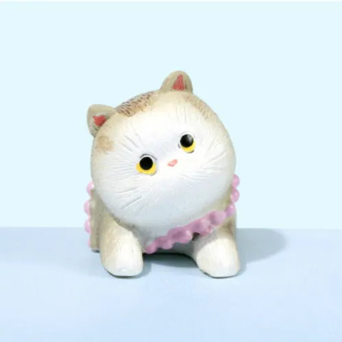 Forbidden City Royal Cat Qing Dynasty Imperial Concubine Miniature Figurine