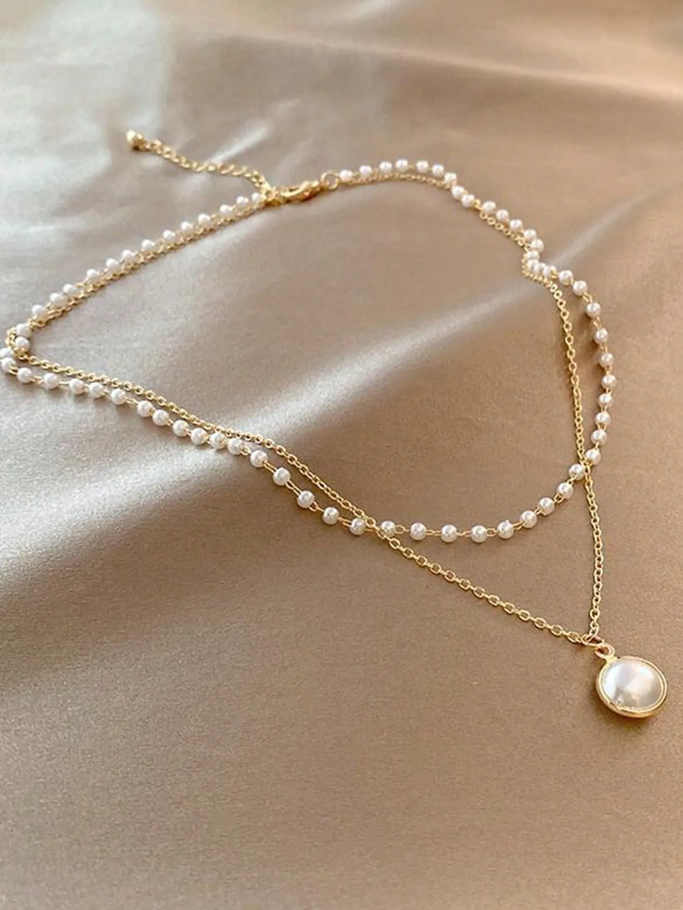 Glamorous Stainless Steel Faux Pearl Decor Layered Necklace