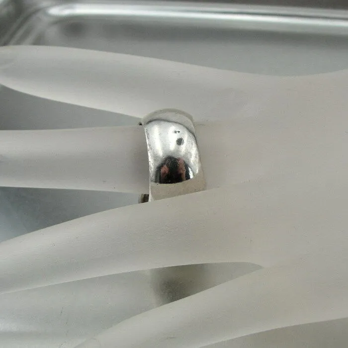 Hadar Designers Smokey Q. Ring size 7.5, 8 925 Sterling Silver Handmade (H) SALE