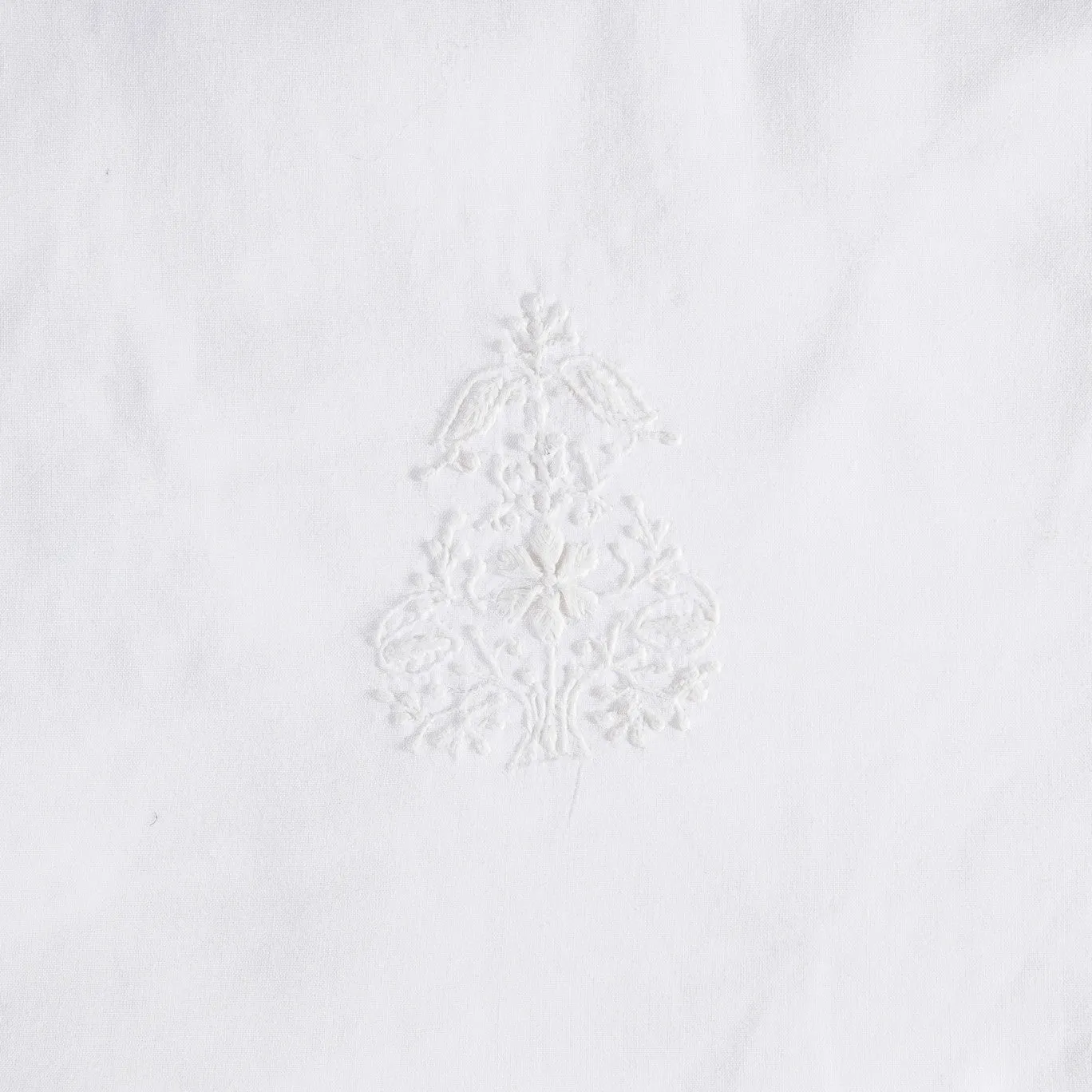 Hand Embroidered White Cotton Paisley Top Sheet