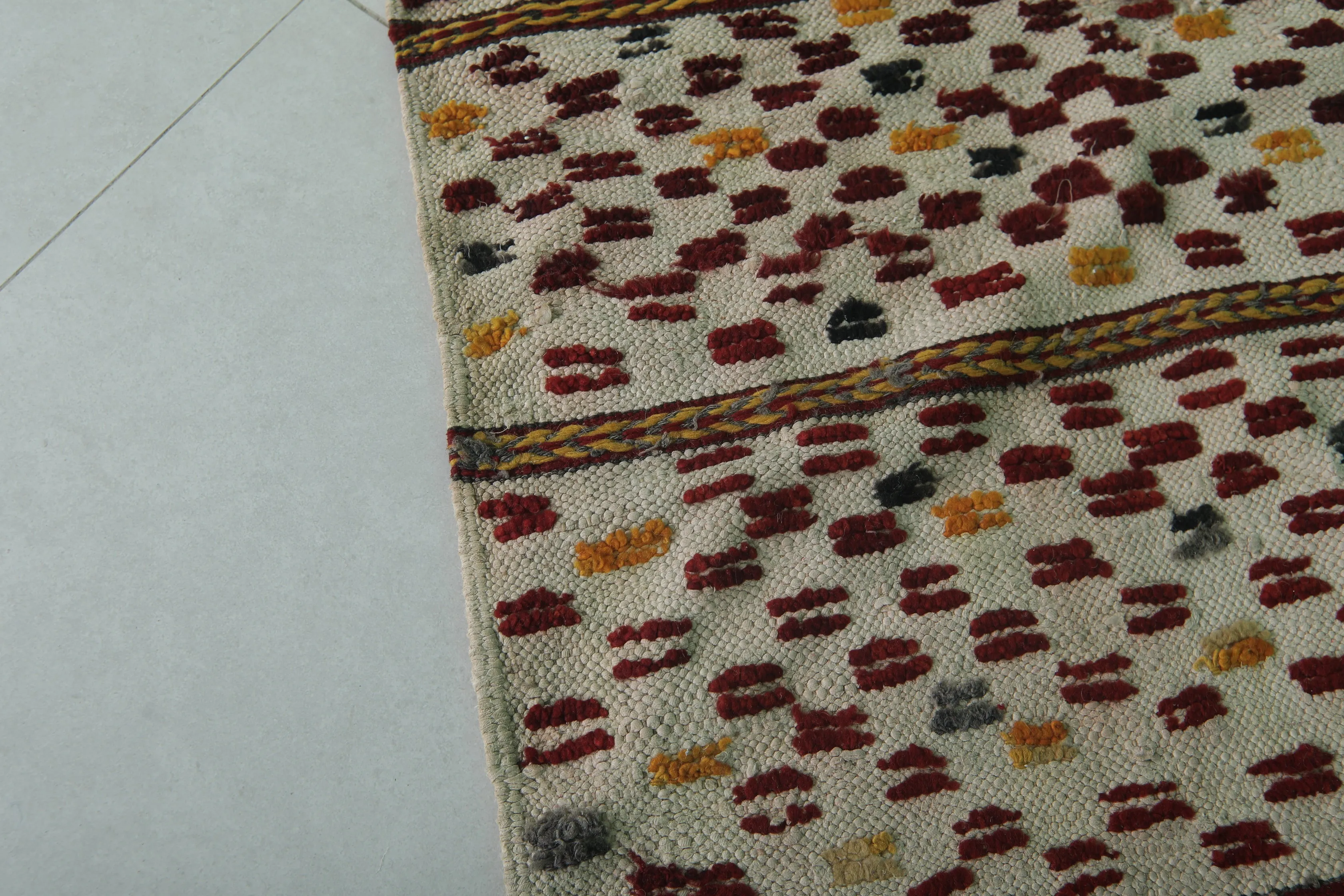 Hand-Knotted Colorful Kilim Rug 3.7 FT X 5.7 FT - Vibrant Moroccan Design