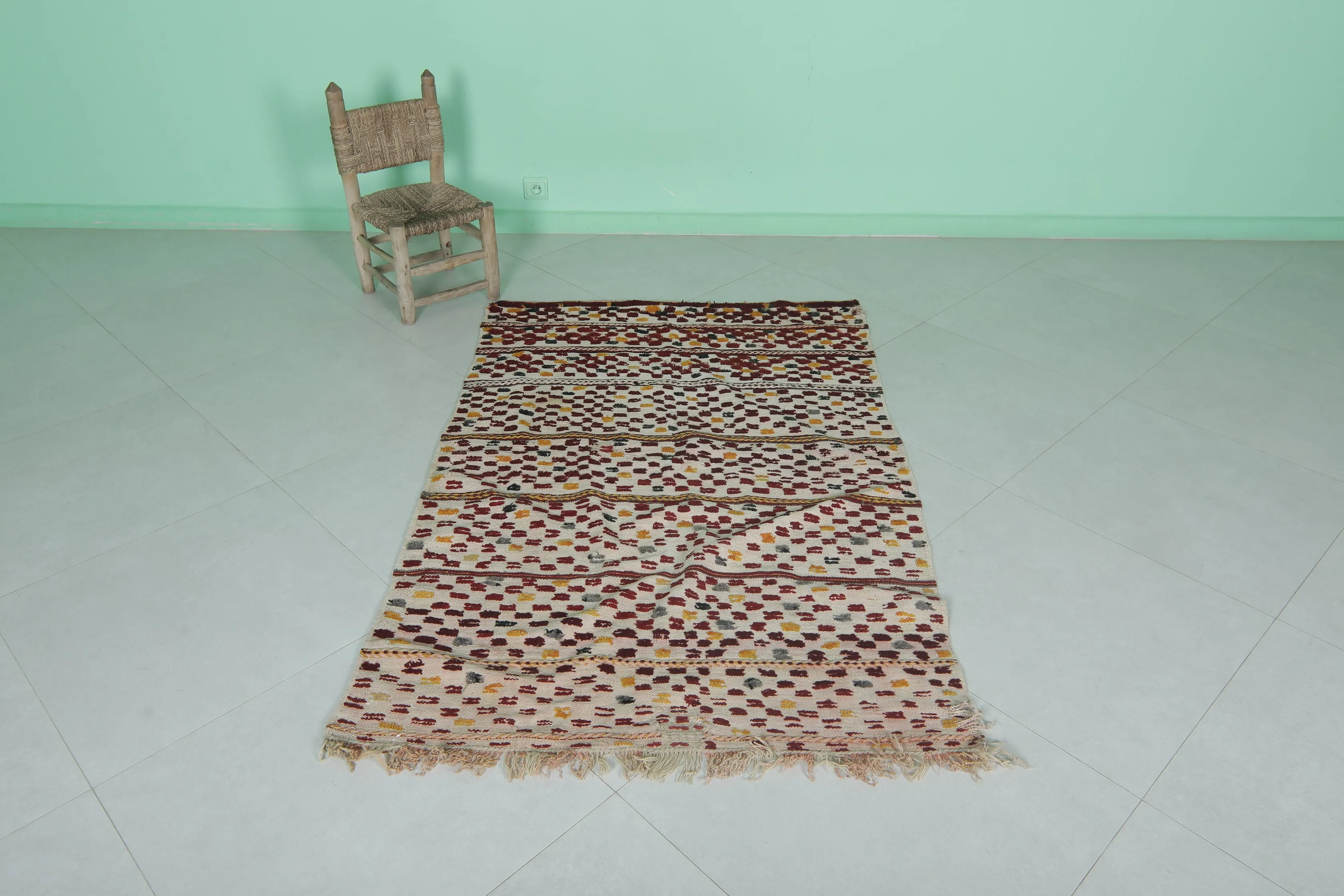 Hand-Knotted Colorful Kilim Rug 3.7 FT X 5.7 FT - Vibrant Moroccan Design