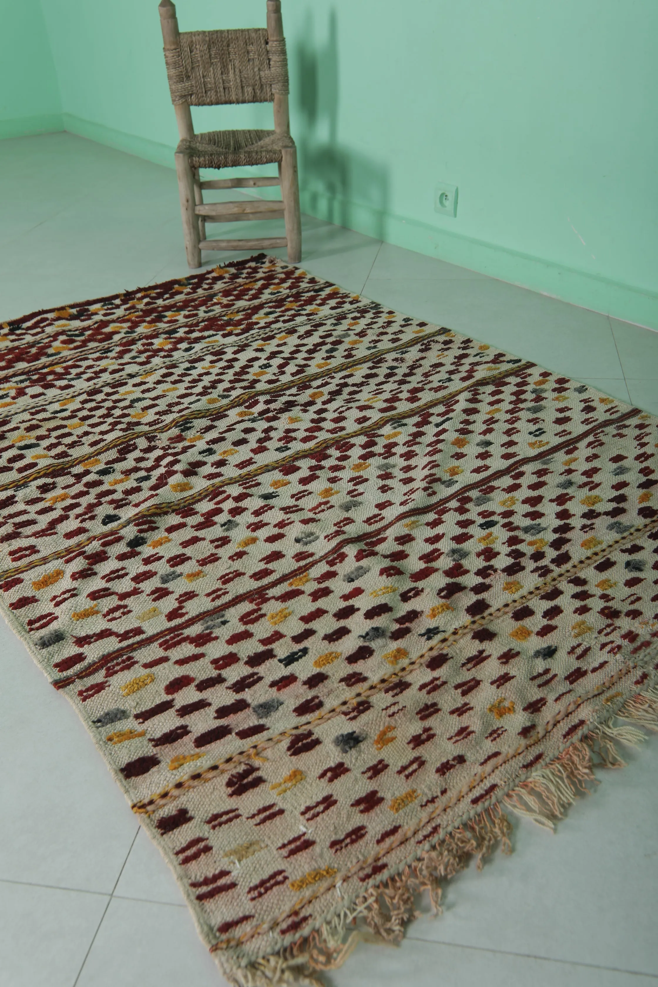 Hand-Knotted Colorful Kilim Rug 3.7 FT X 5.7 FT - Vibrant Moroccan Design