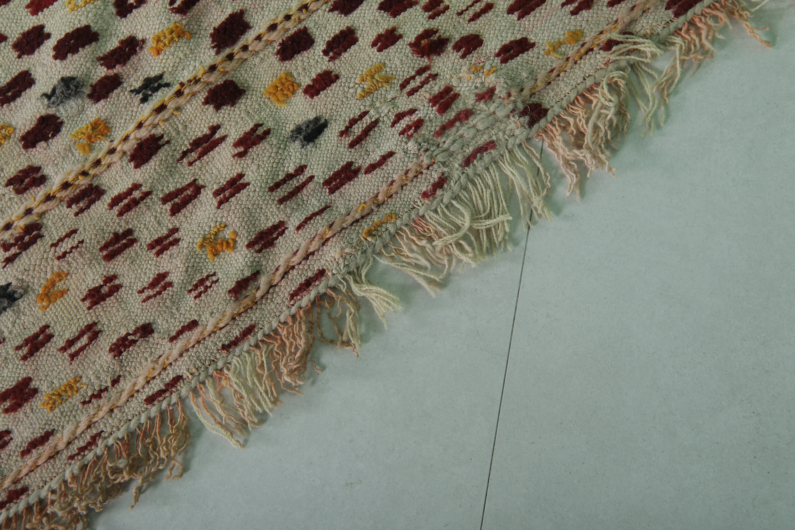Hand-Knotted Colorful Kilim Rug 3.7 FT X 5.7 FT - Vibrant Moroccan Design