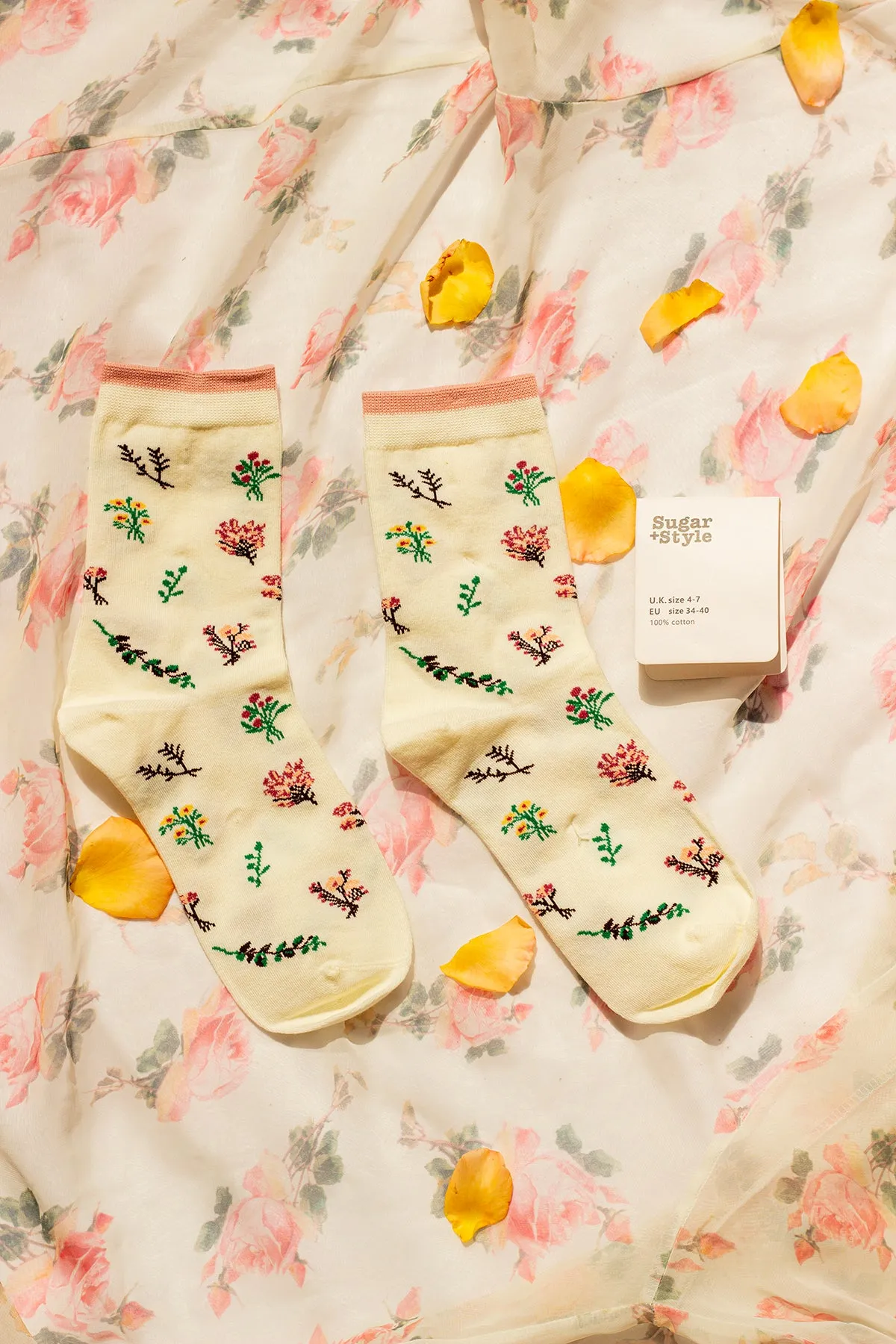 Mini Flower Pattern Socks