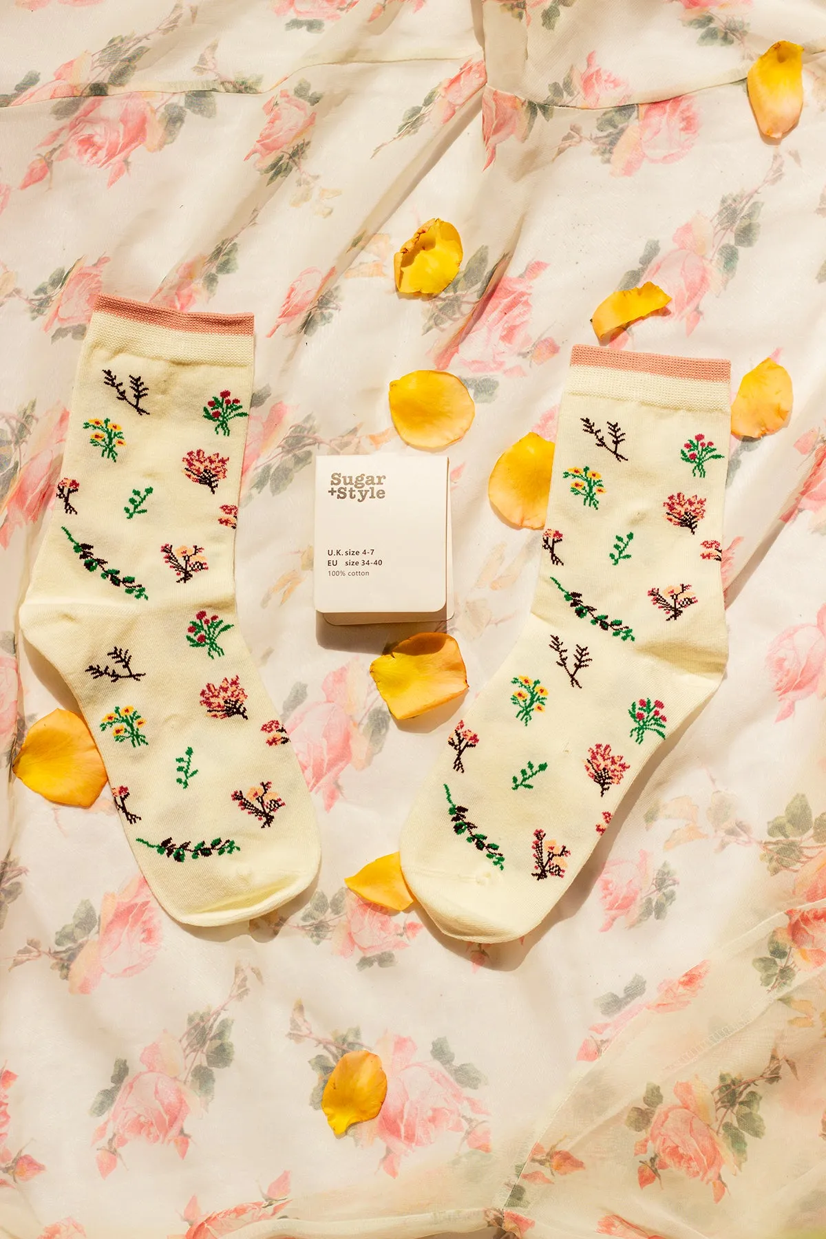 Mini Flower Pattern Socks