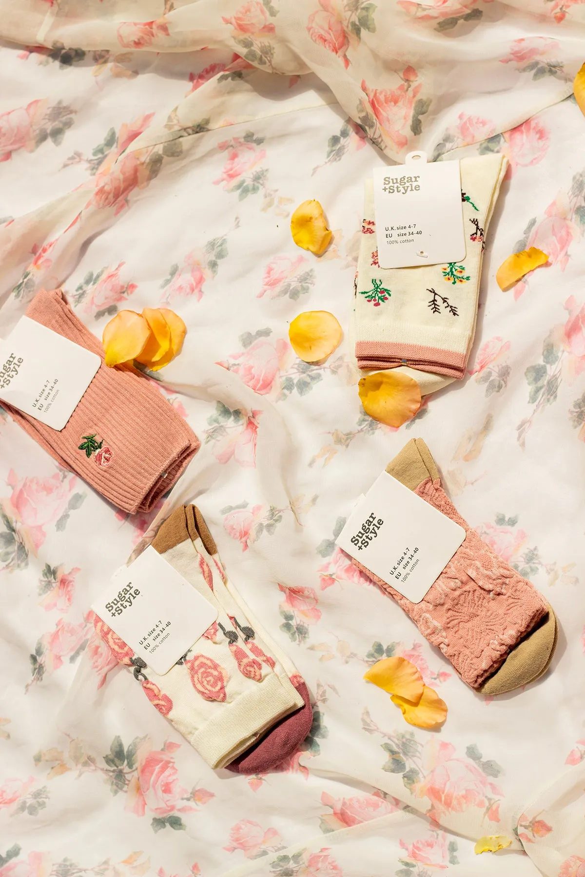 Mini Flower Pattern Socks