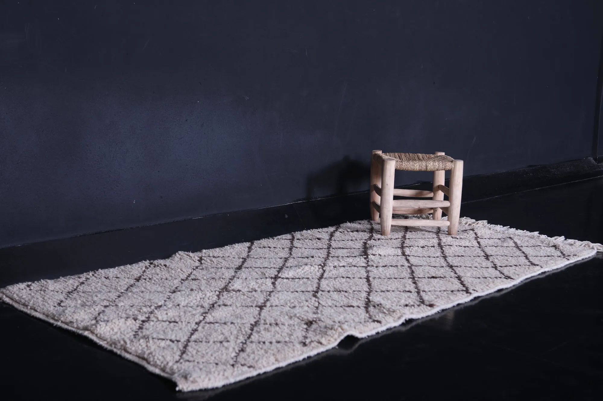 Moroccan Runner Rug 3.2 x 6.6 ft - Elegant Trellis Pattern