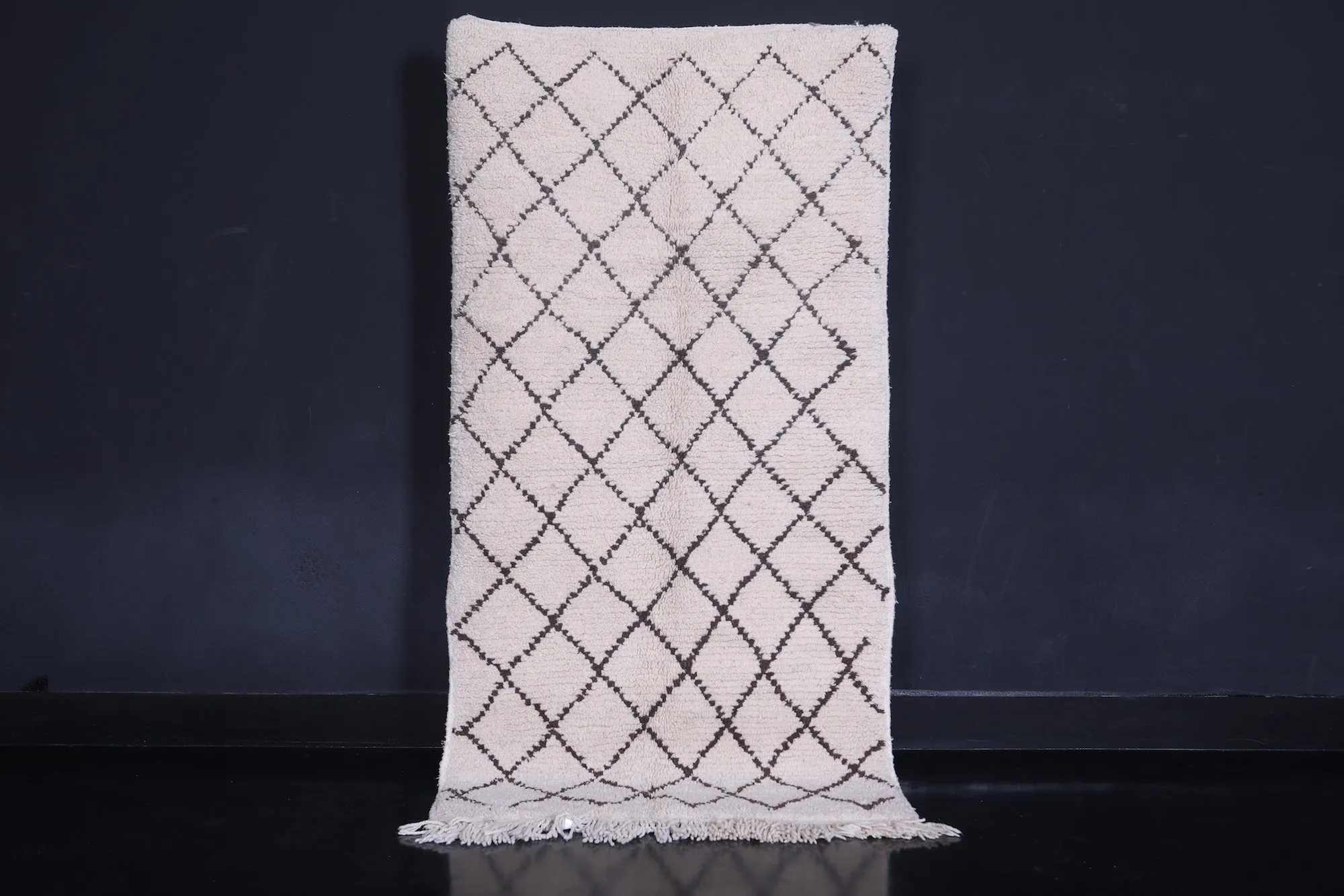Moroccan Runner Rug 3.2 x 6.6 ft - Elegant Trellis Pattern