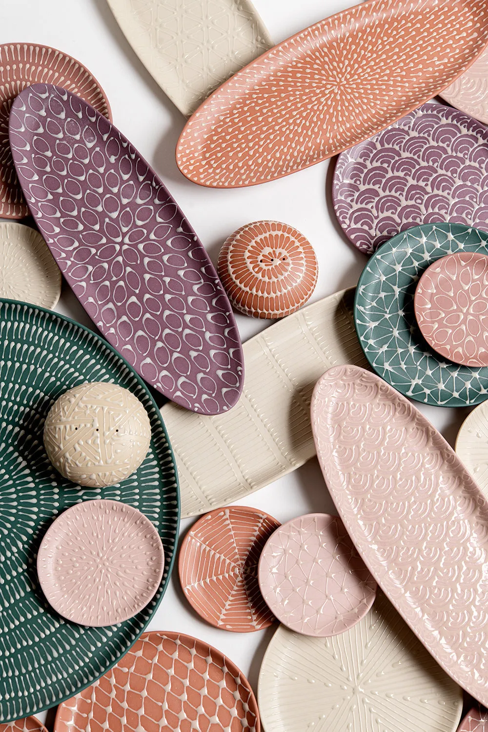 Oval Plates/ Trays