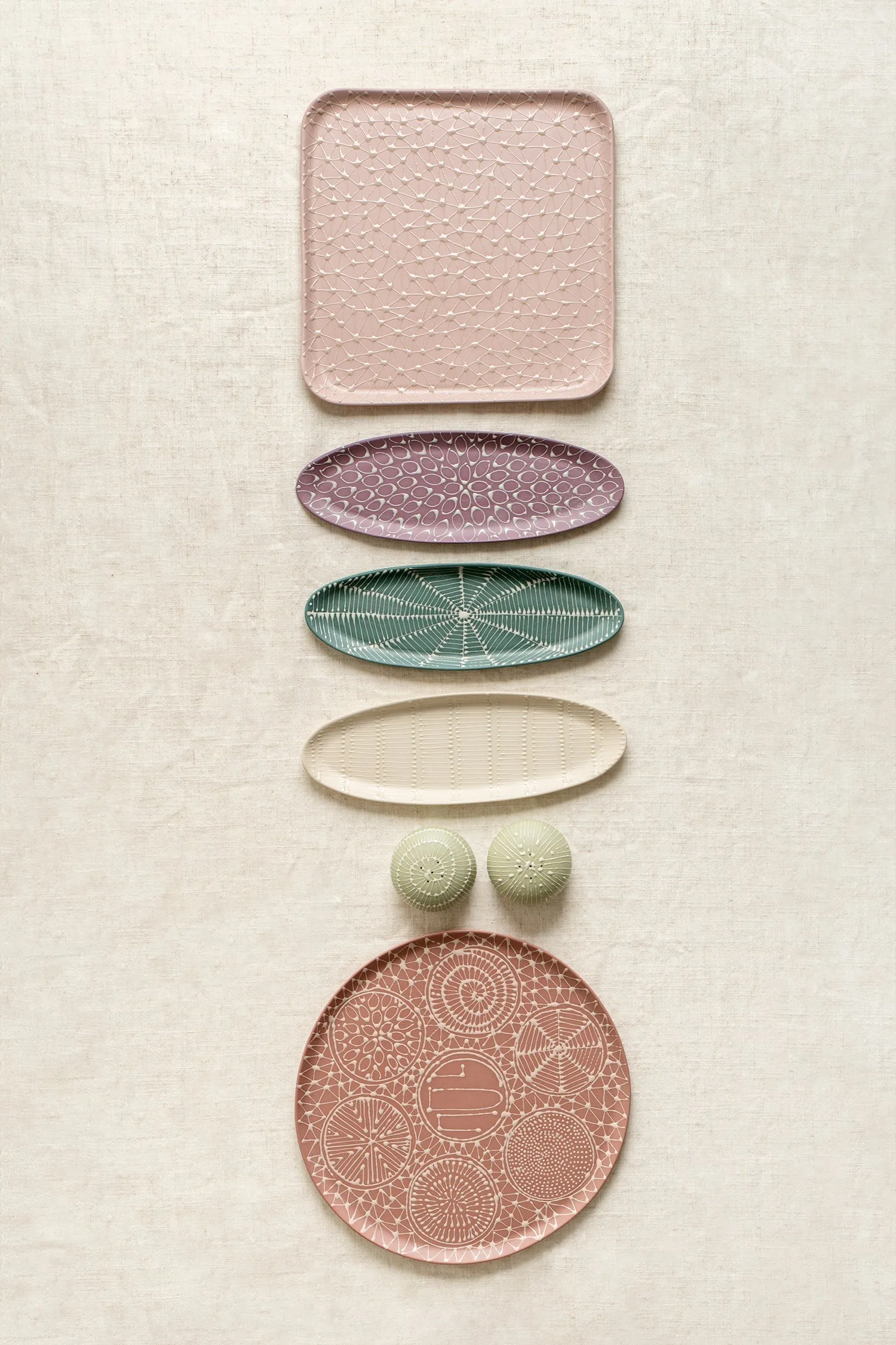 Oval Plates/ Trays