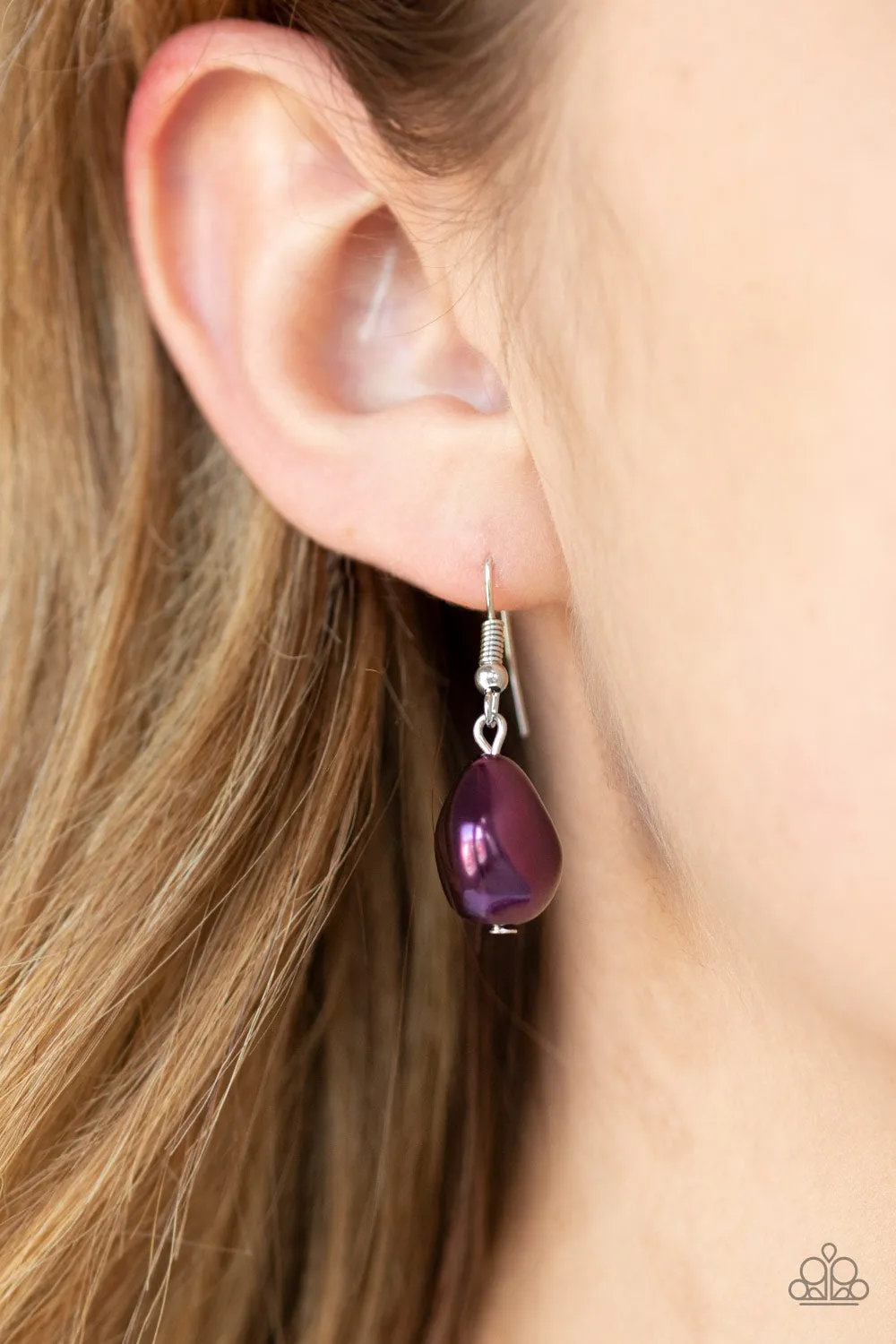 Paparazzi Queen Of The Gala - Purple Pearl Short Necklace