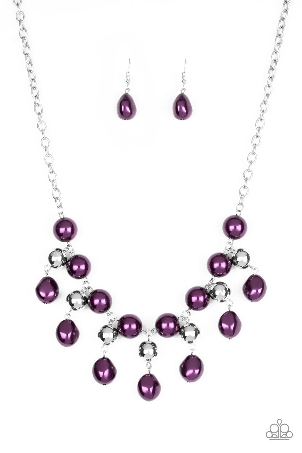 Paparazzi Queen Of The Gala - Purple Pearl Short Necklace