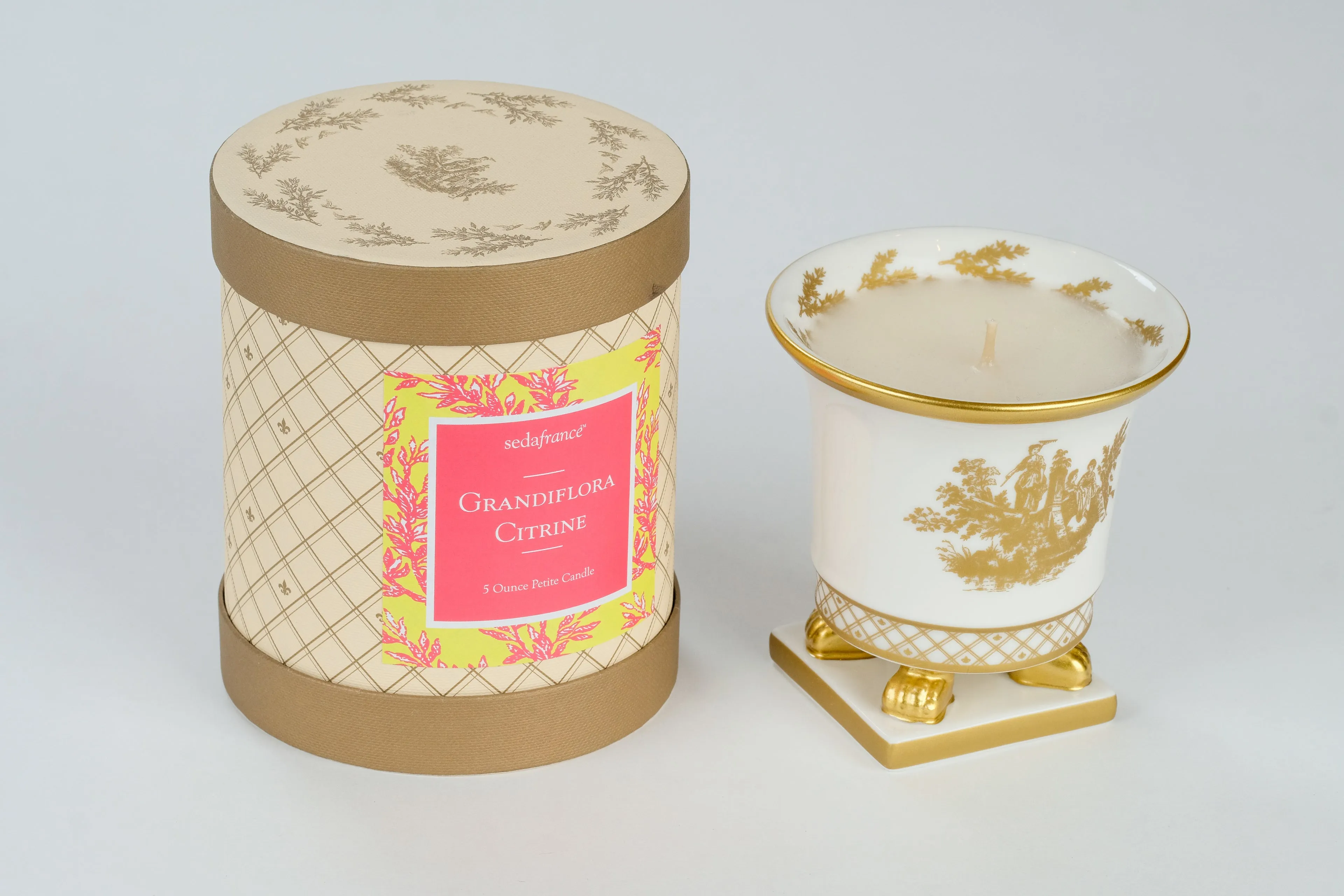 Petite Ceramic Candle | Resort Wear Accessories