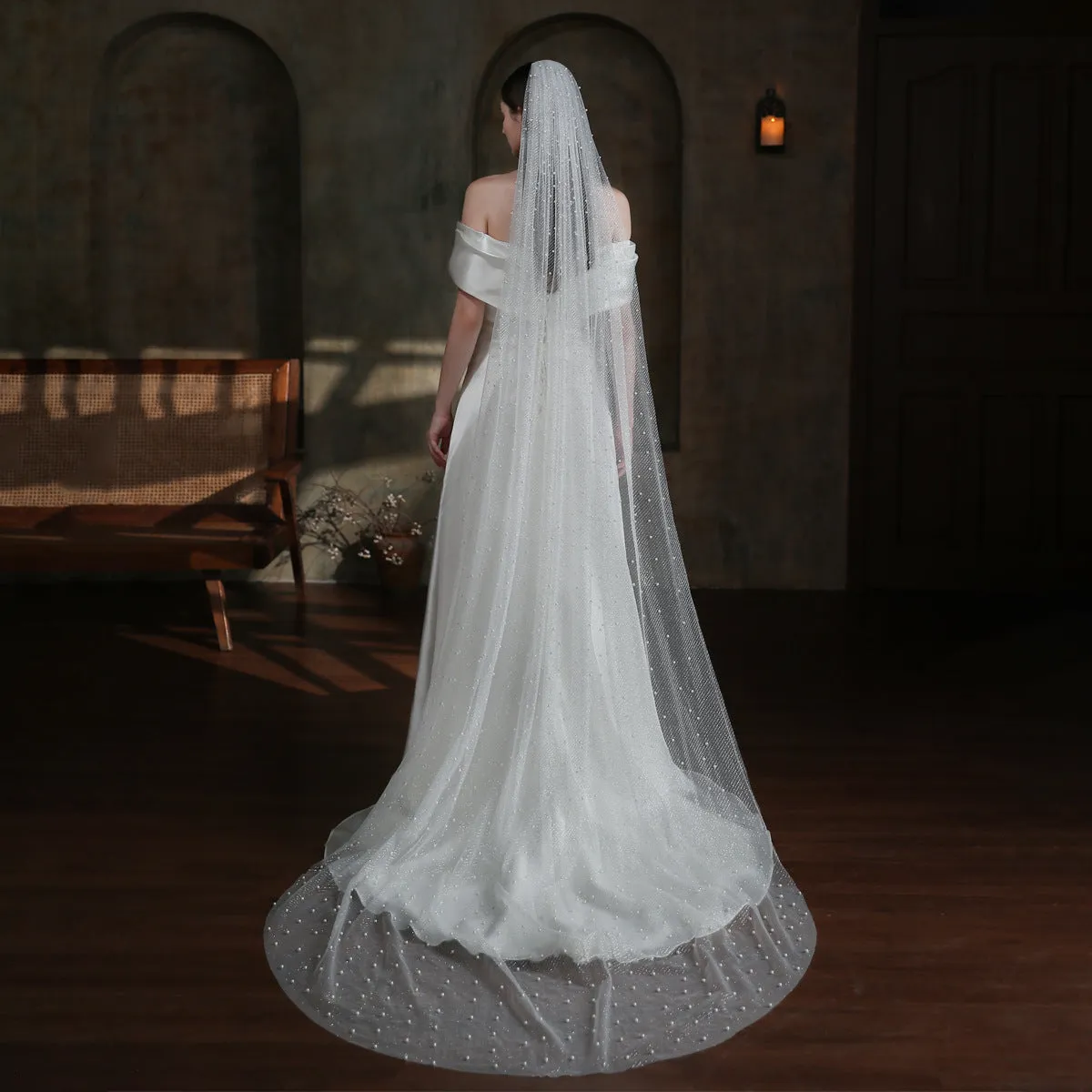 Roycebridal Sparkly Long Tulle Pearl Veil for Brides Viniodress V873