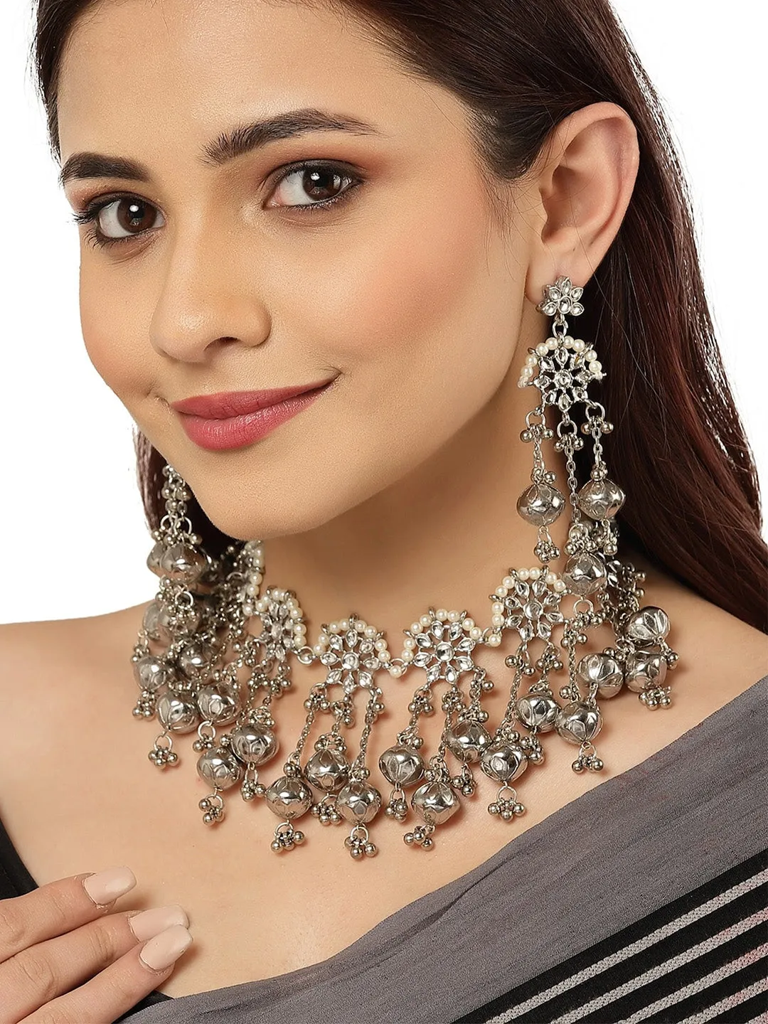 Silver-Plated Oxidised Kundan Studded Choker Jewellery Set