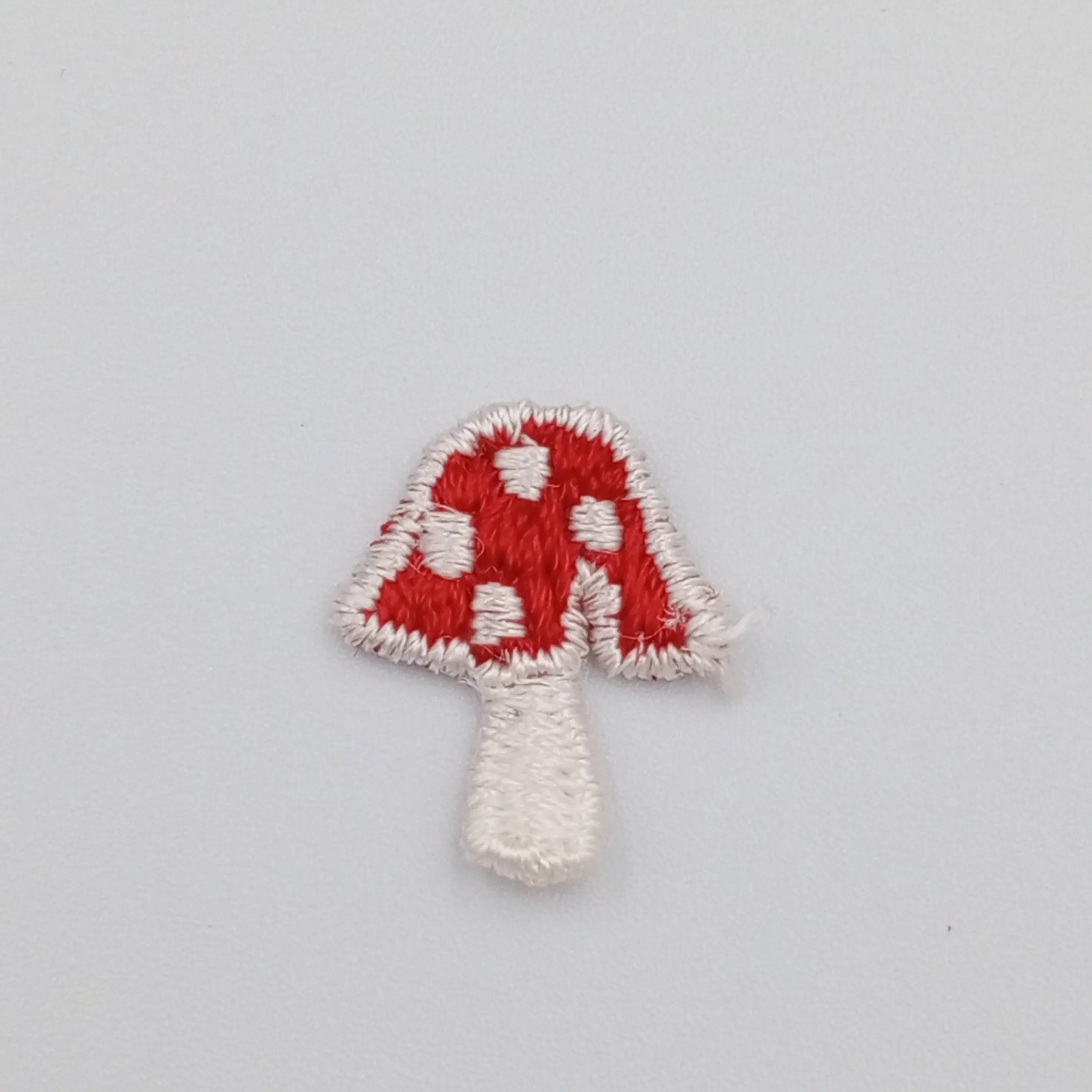 Small VINTAGE Little Mushrooms appliques sewing cute tiny red mushroom Patches #364