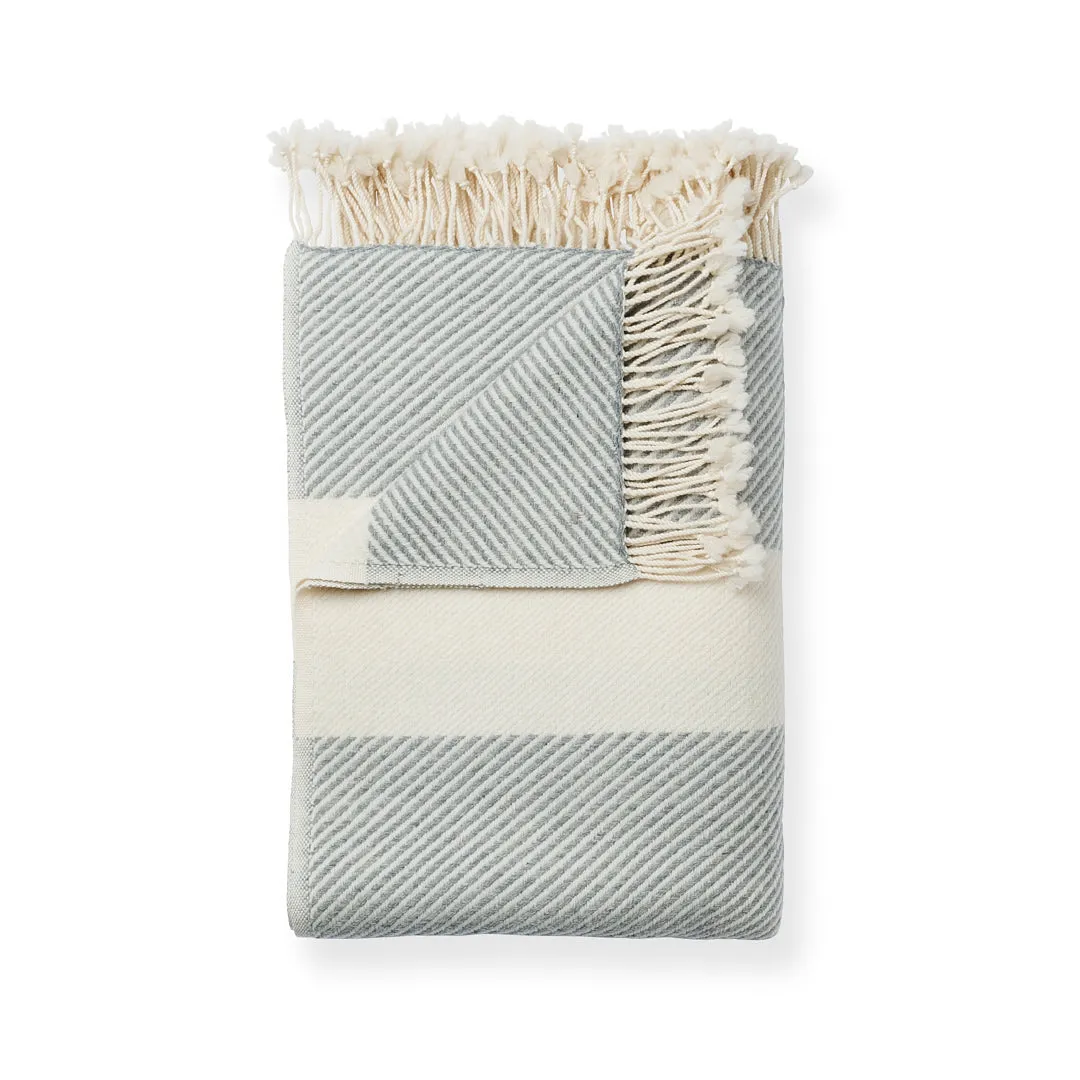 Solene Throw