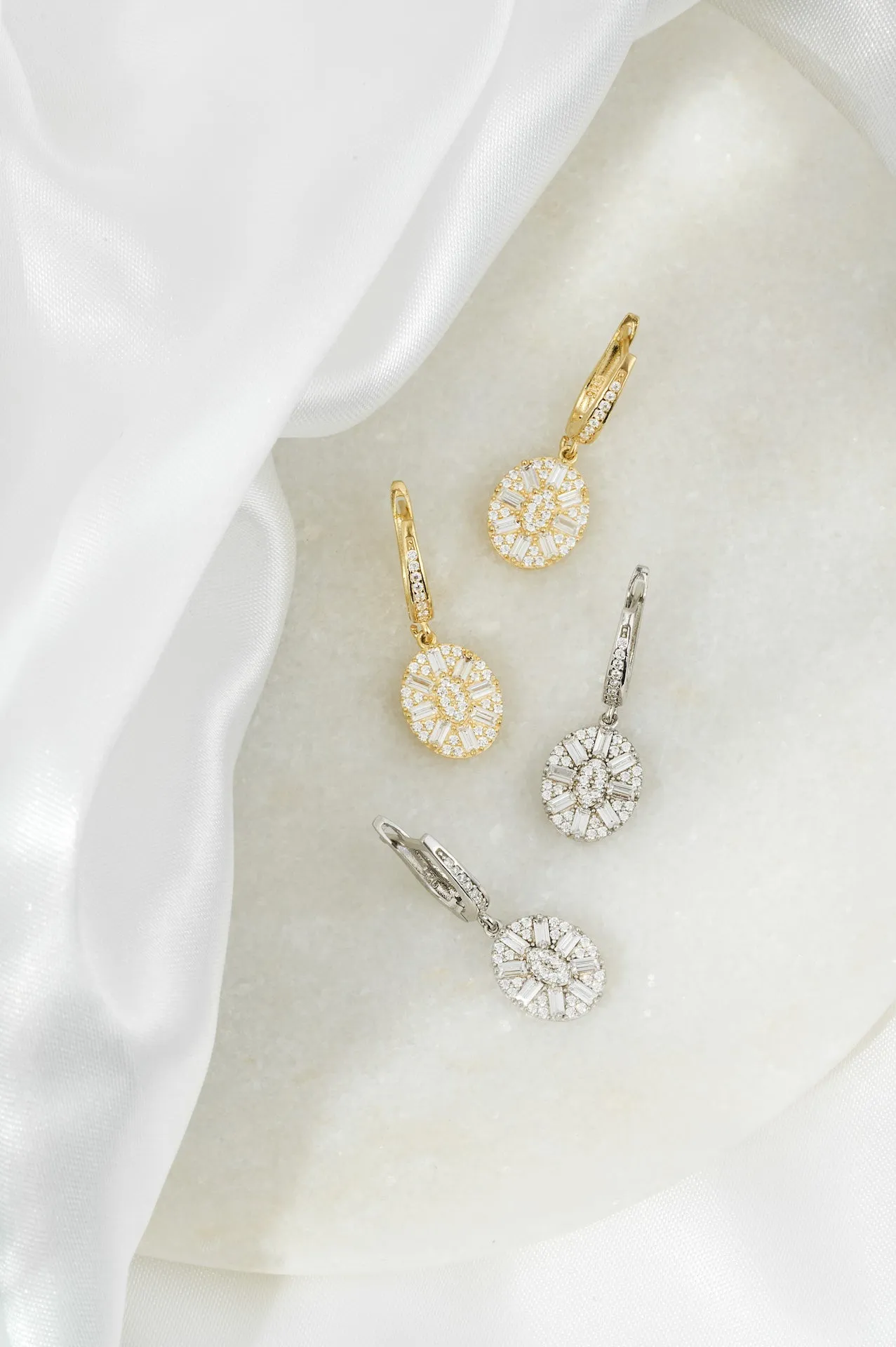 Uptown Oval Drop Earrings: Gold