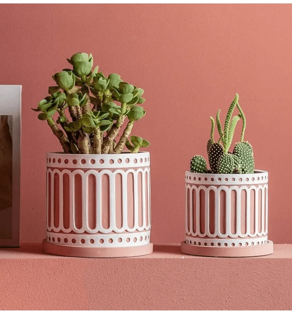 White Accent Plant Pot