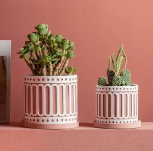 White Accent Plant Pot